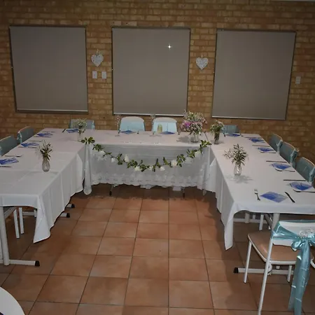 Lancelin Lodge-2